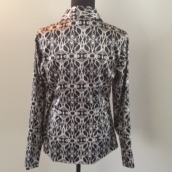 Mossimo Blouse - Picture 2 of 3